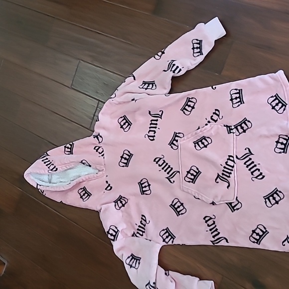 Juicy Couture women's oversized Pink Hoodie Pullover (Sleepwear line) size S/M - Picture 2 of 10